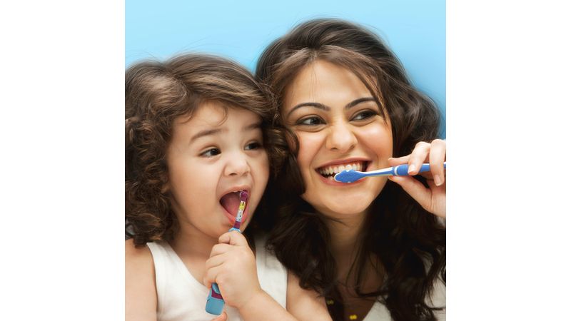Comprar Cepillo Dental Oral-B Advanced 3D White Medio - 2 Unidades