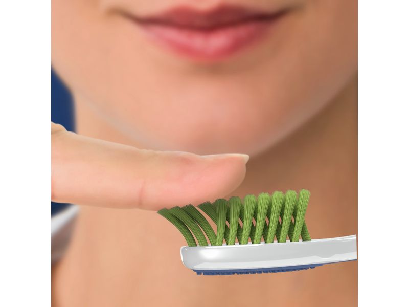 Cepillos-Dentales-Extra-Suave-Oral-B-Sensitive-Enc-as-Detox-3-Unidades-6-11210