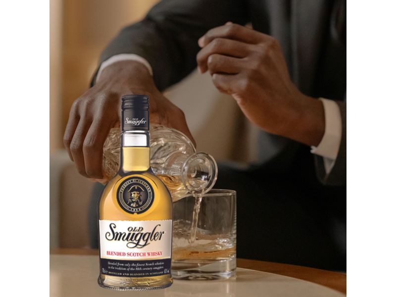 Whisky-Old-Smuggler-700Ml-4-18463