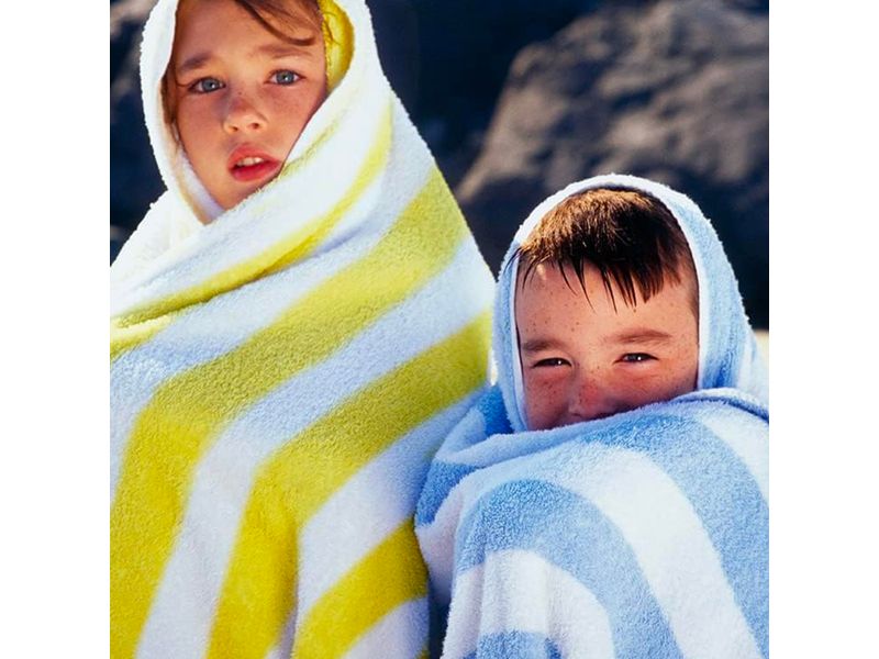 Haus-Stripes-Toalla-Playa-3-35438