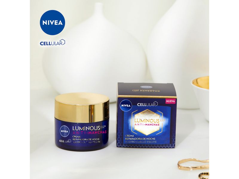 Crema-Facial-Noche-Nivea-Luminous-50Ml-8-24675