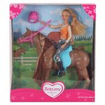 Mu-eca-Brittany-con-caballo-3-32807