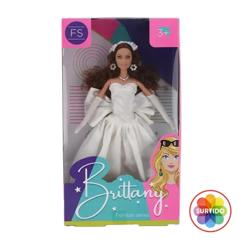 Muñeca Brittany de gala