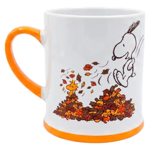 Taza Peanuts Snoopy con relieve y diseño de Halloween