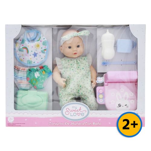 Bebe Con Entrenador De Bano