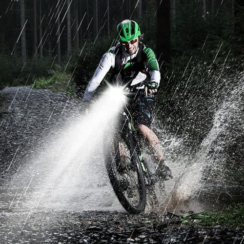 Lampara Ciclis Athletic w Led Recargable